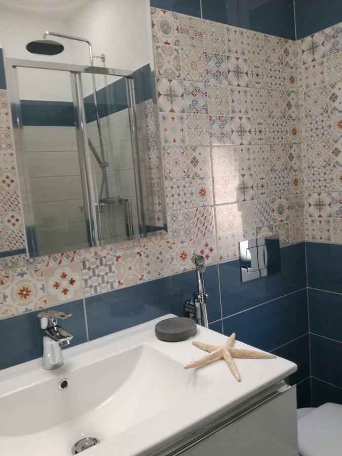 דירות מונליה A & M House מראה חיצוני תמונה
